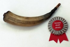 Bob Copner HornBob’s horn won the Madison Grant award at Dixon’s Gunmakers Fair in 2009. Photo by Jan Riser